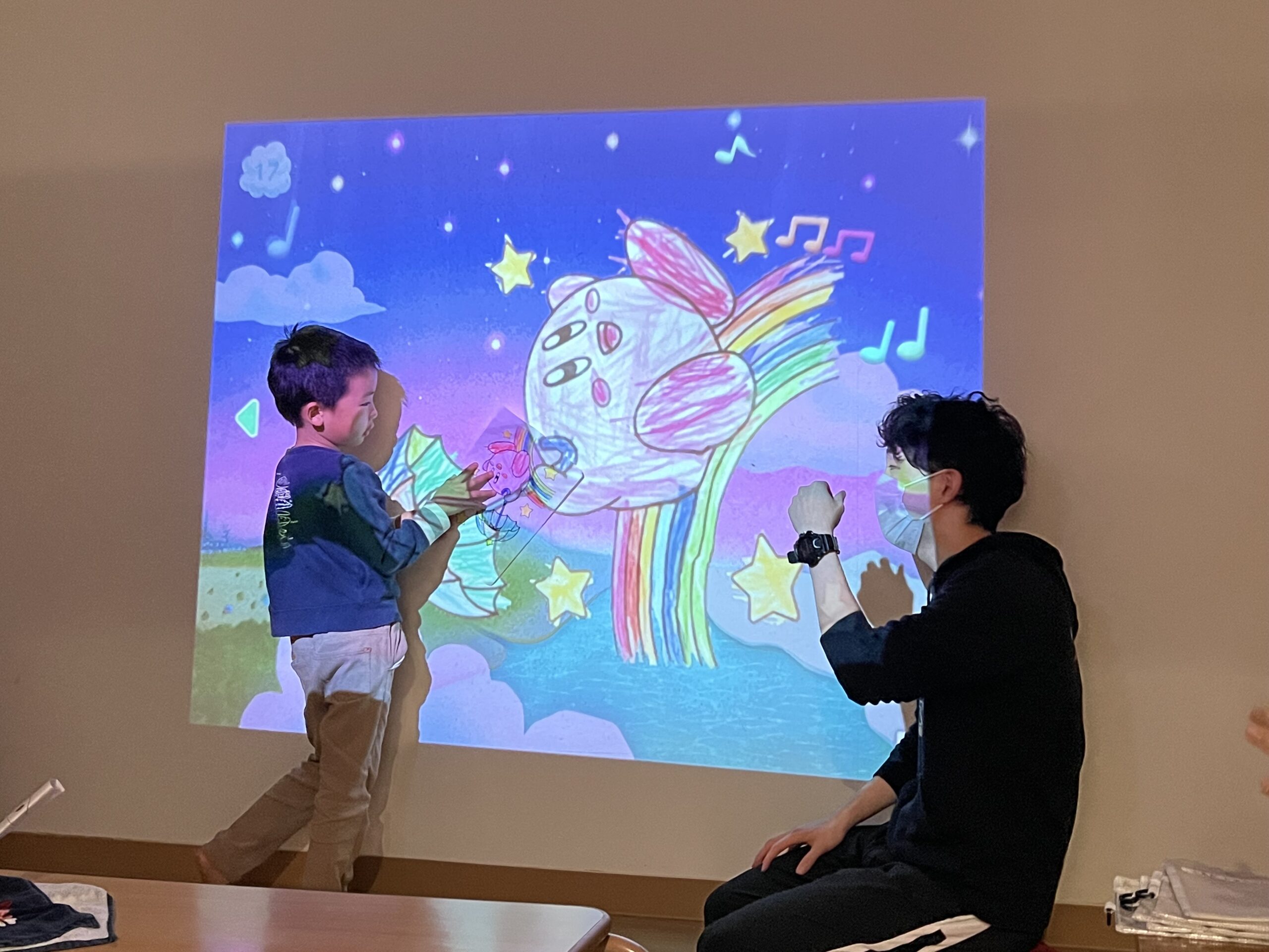 みんな遊び：ボールとってあつめて